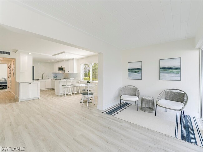 Building Photo - 354 Harbour Dr Unit 354