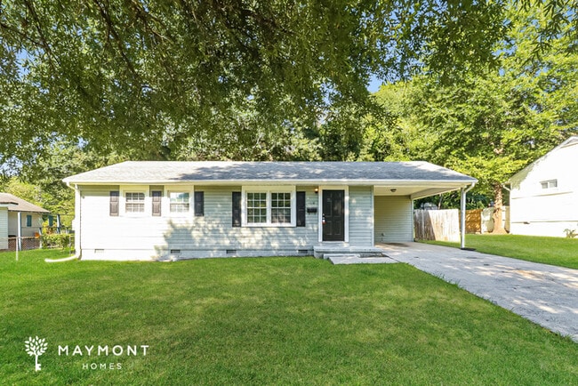 Building Photo - 1026 Woodhill Dr Rental