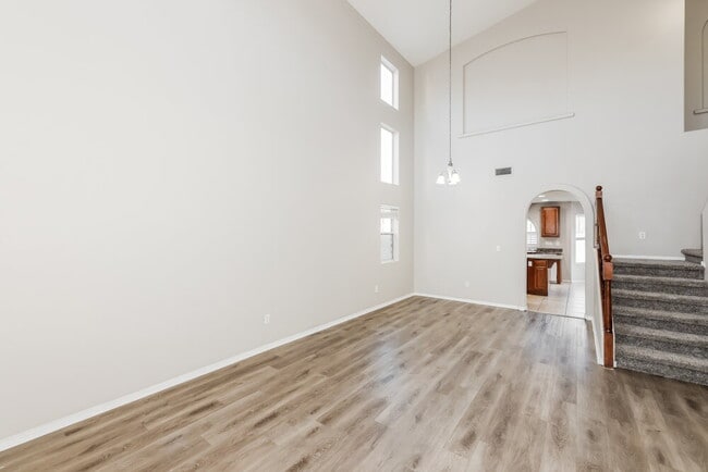 Photo - 408 Orchid Oasis Ave