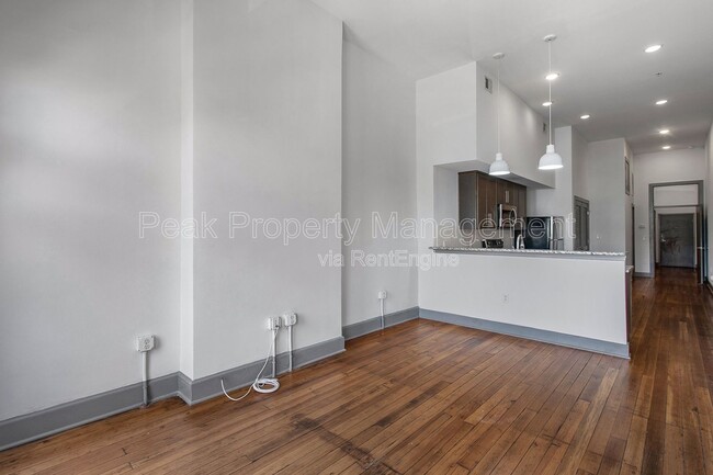1209 Hull Street- Dogtown