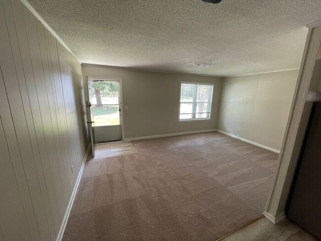 Photo - 2 bed / 1 bath ~ Just off of HWY 61