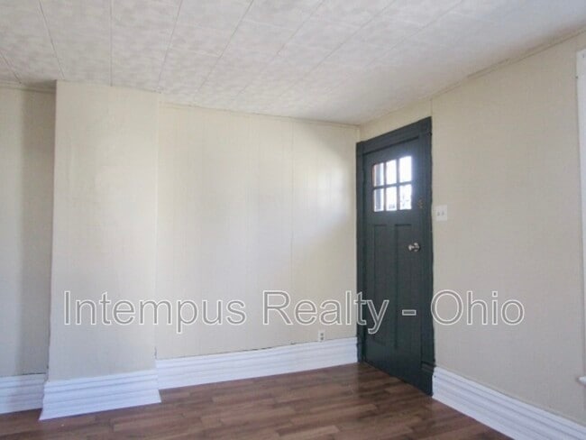 Photo - 236 E Winter St