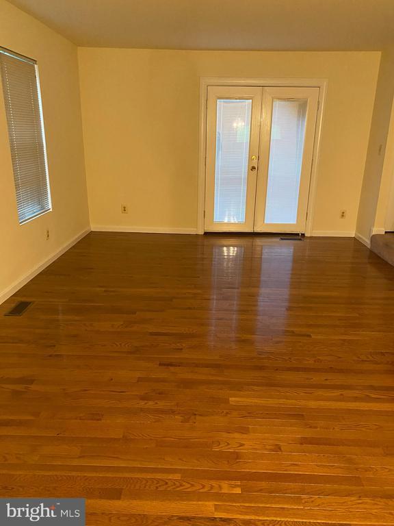 Photo - 9006 Pickwick Village Terrace