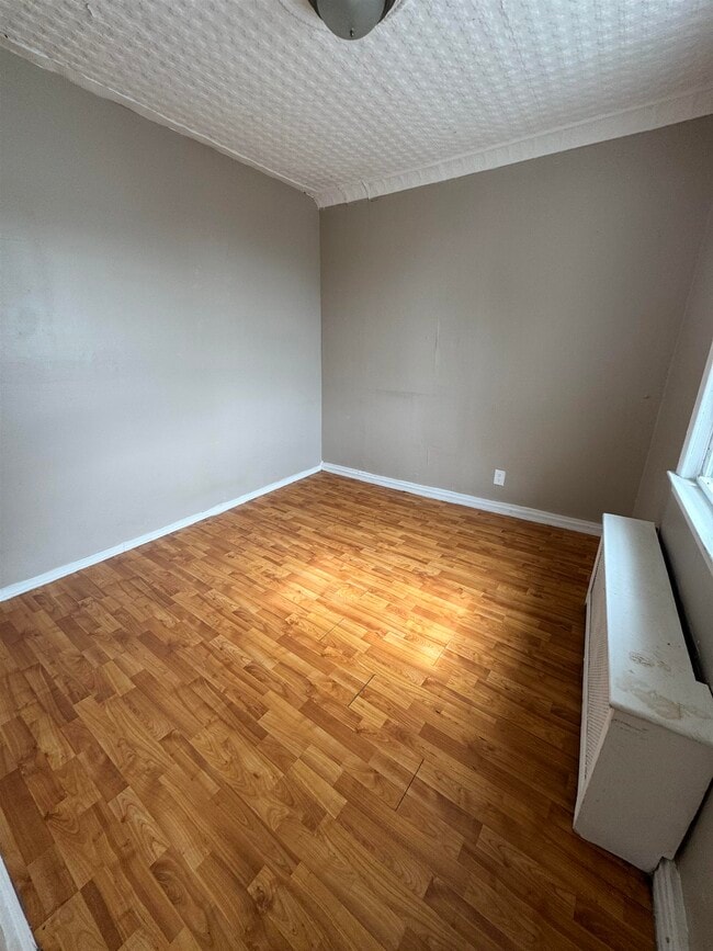 Photo - 36 Spruce St