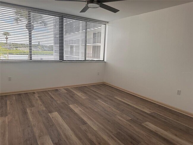 Photo - 19111 Vista Bay Dr Condo Unit 308
