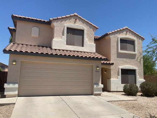 Building Photo - 16134 W Hope Dr