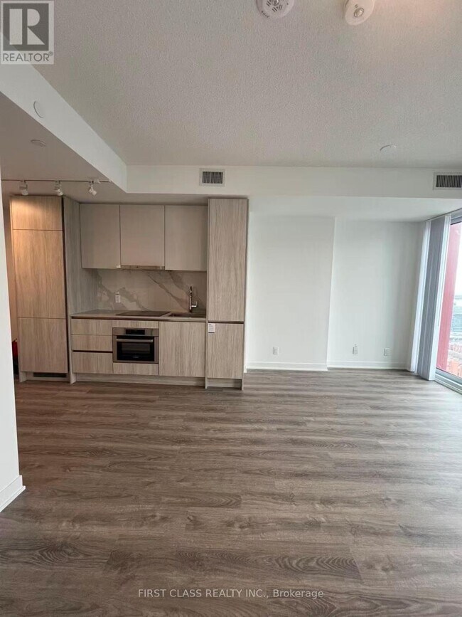 Photo - 180 Front St E Unit 3511