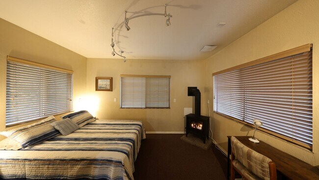 Photo - Studio - 1 Bath - Utilities Included - Shared Laundry