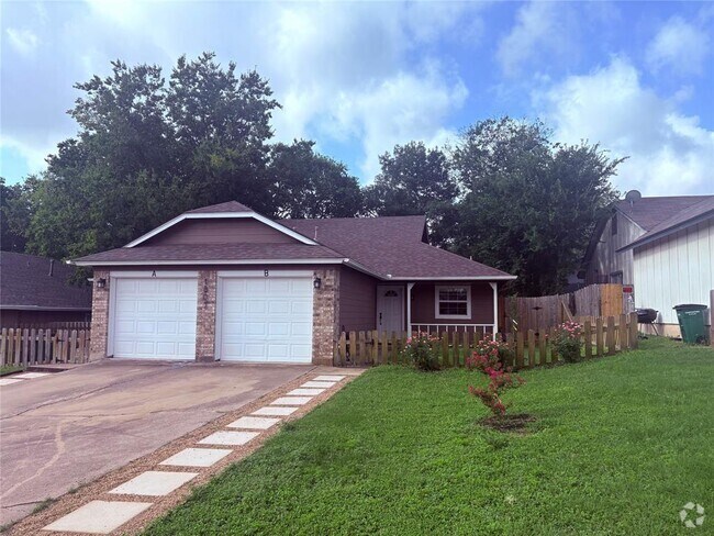 Building Photo - 1805 Prairie Knoll Ct Rental
