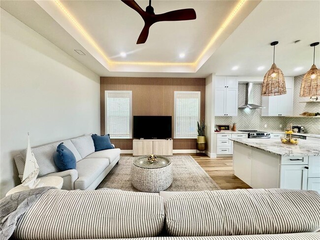 Photo - 56 Columbia Ln