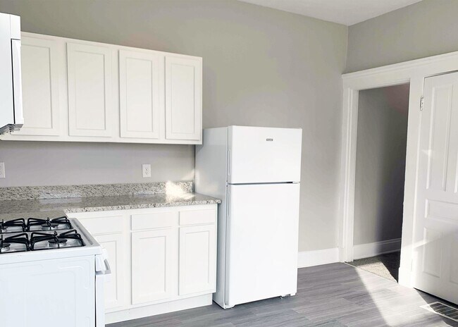 Photo - 3207 Jefferson Ave Unit 3207-02