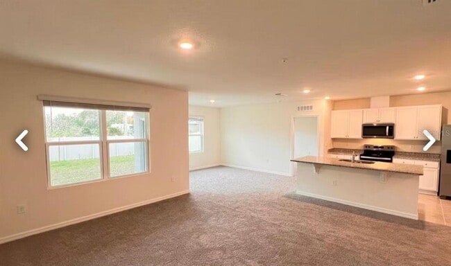 Photo - 2073 Doe Run Dr