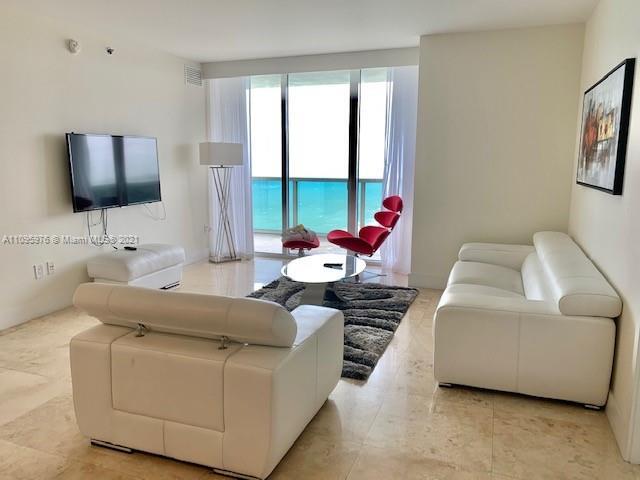 Photo - 1830 S Ocean Dr Unit 4904
