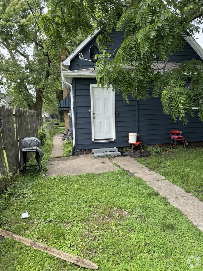 Building Photo - 2163 S Delaware St Unit 2163 Delaware St #3 Rental