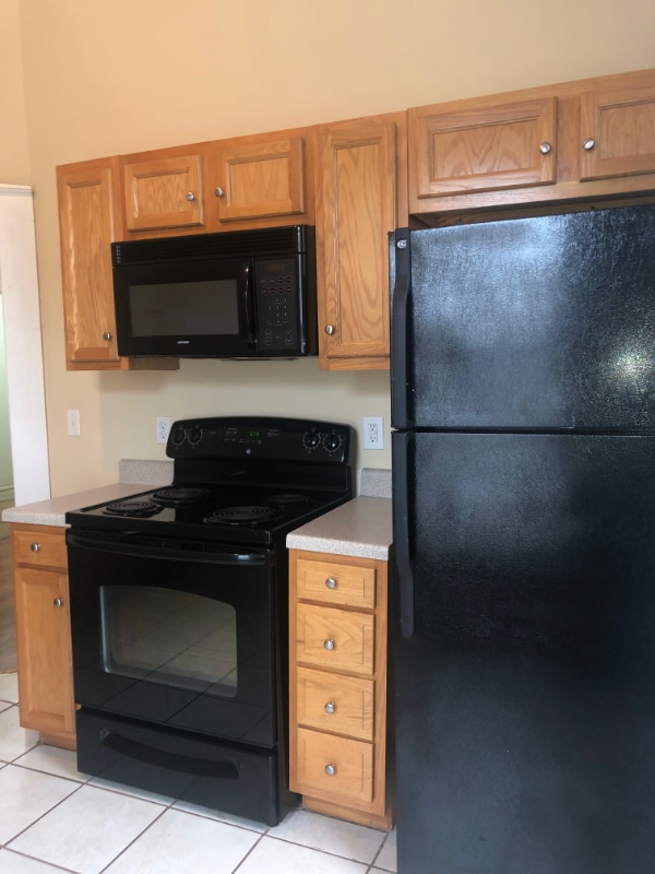 Photo - 815 Monroe St