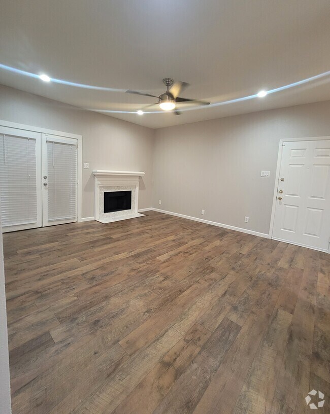 Southern Methodist University OffCampus Housing & Apartments