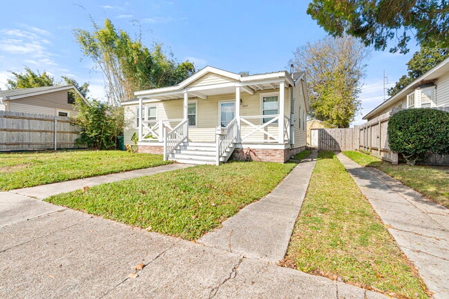 Photo - 3827 William Pl