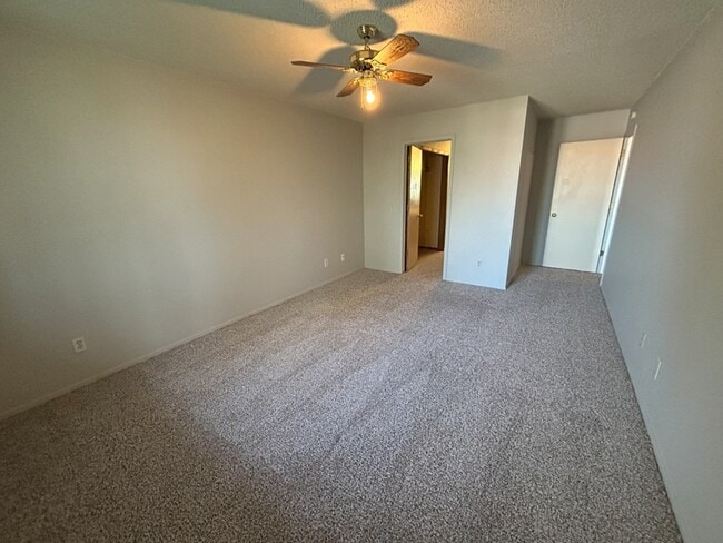 Photo - South 7th Street - 423