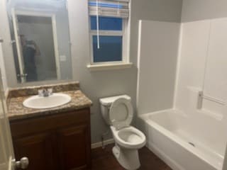 Photo - 864 NW Evans Cir