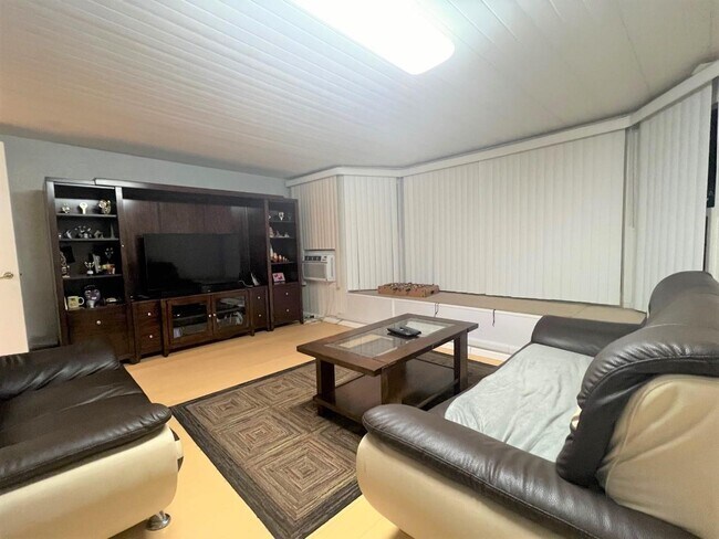 Photo - 1081 Corvette Dr