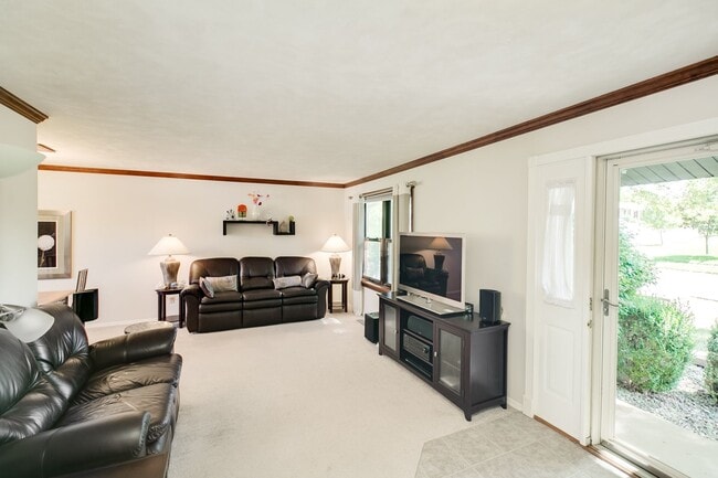 Photo - 2711 Sky Hill Ct