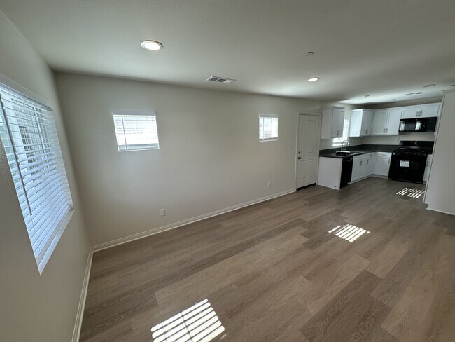 Photo - 2267 Chestnut St Casa