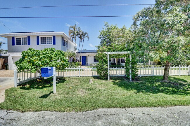 Photo - 521 NW 14th St
