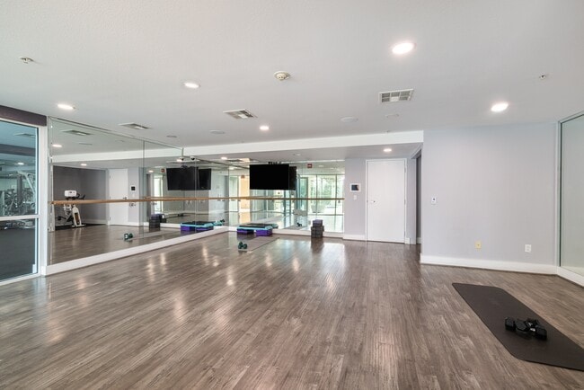 Photo - Riviera Collection