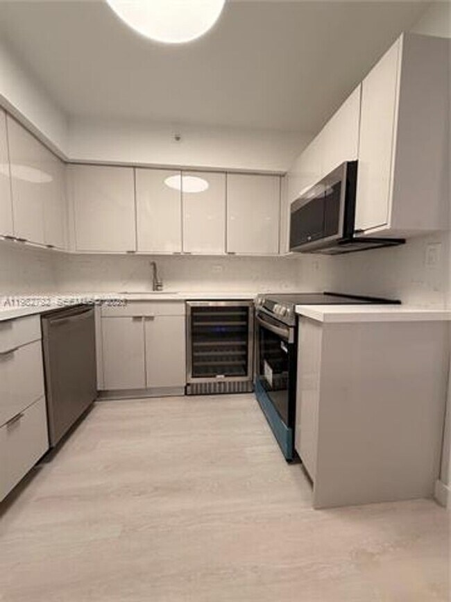 Photo - 1500 Bay Rd Unit 1500 Bay Rd # 1126S