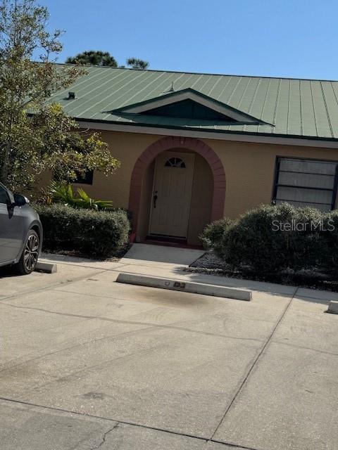 Building Photo - 25385 Sandhill Blvd