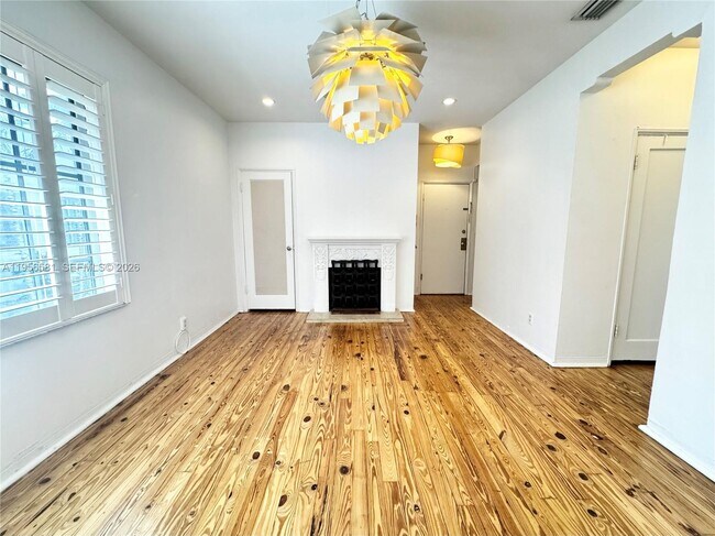 Photo - 1056 Jefferson Ave Unit 16