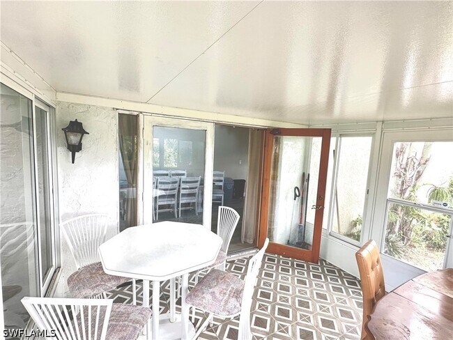 Photo - 416 Bristle Cone Ln