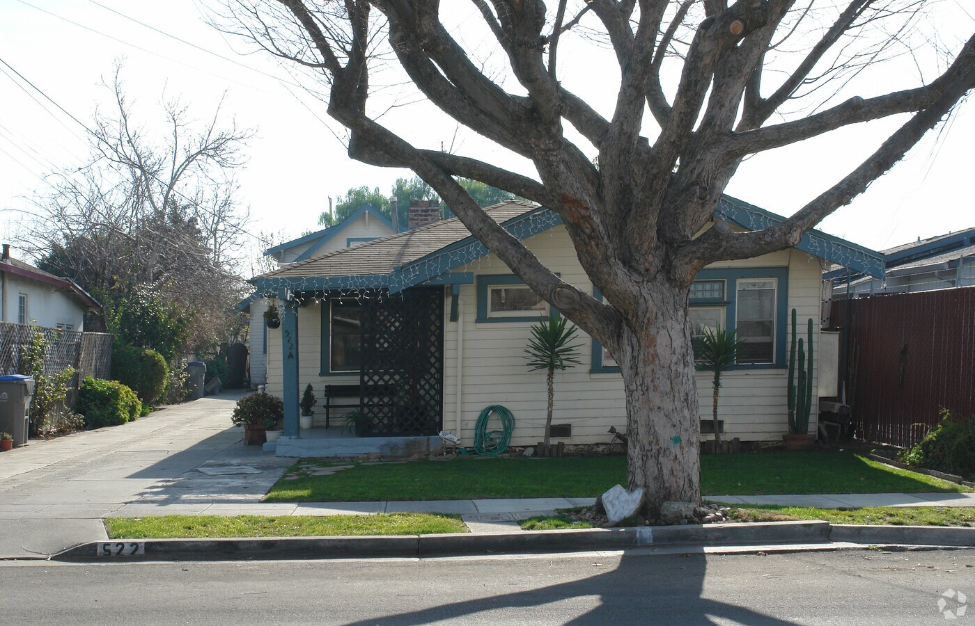 Photo - 520-522 Madera Avenue