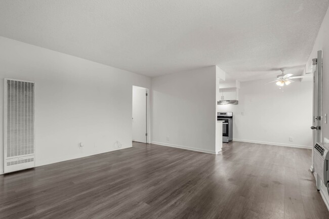 Sunset Square Apartments