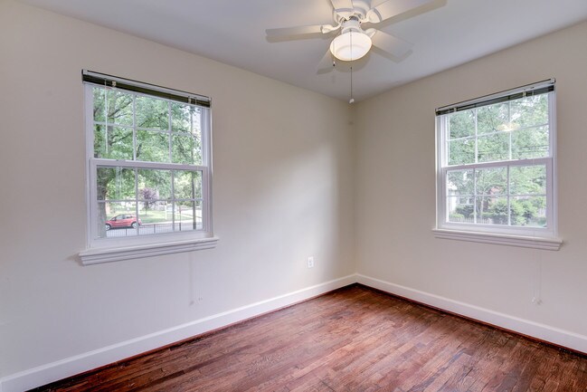 Photo - The Gardens at Del Ray II