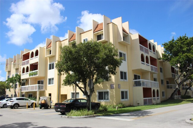 Photo - 7705 Camino Real Apartamento Unidad B-215