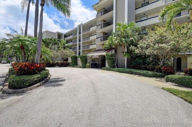 Photo - 950 Lavers Cir Unit F307