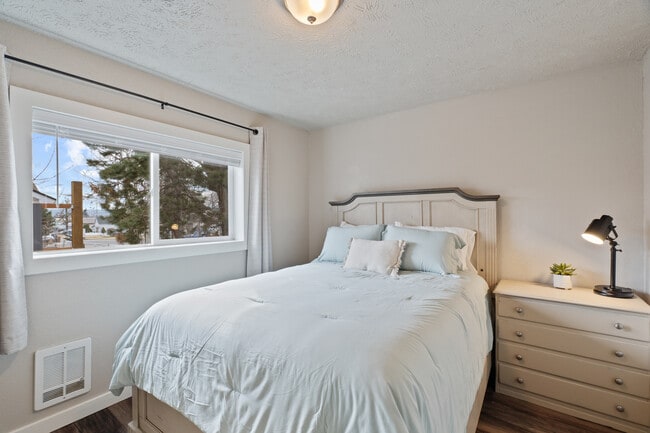 Bedroom 1 - 3012 N Hogan St Unit #1