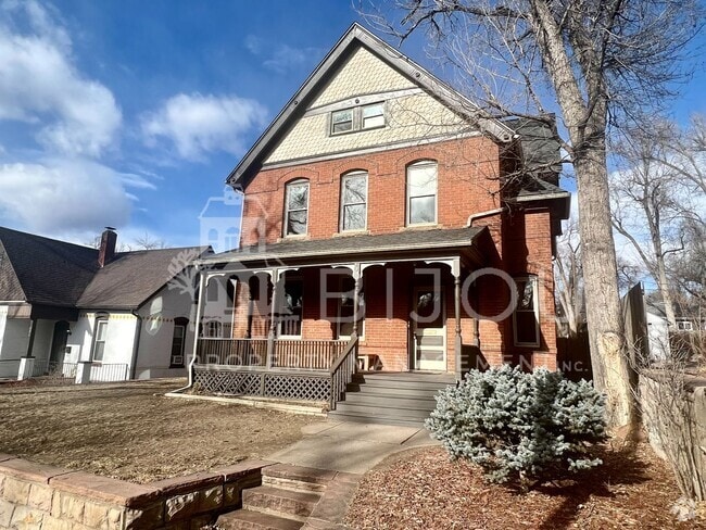 Building Photo - 732 E Kiowa St Unit Lower Rental