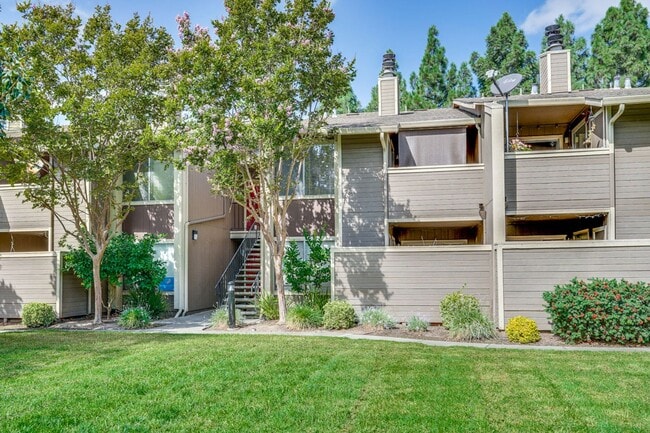 Photo - 2 bed 2 bath condo Unit 226