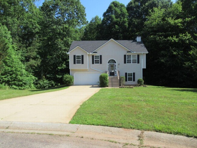 Photo - 4 Bedroom, 2 Bath w/ finished basement