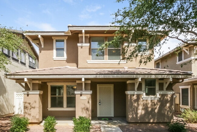 Building Photo - 992 S Hawk Ln Rental