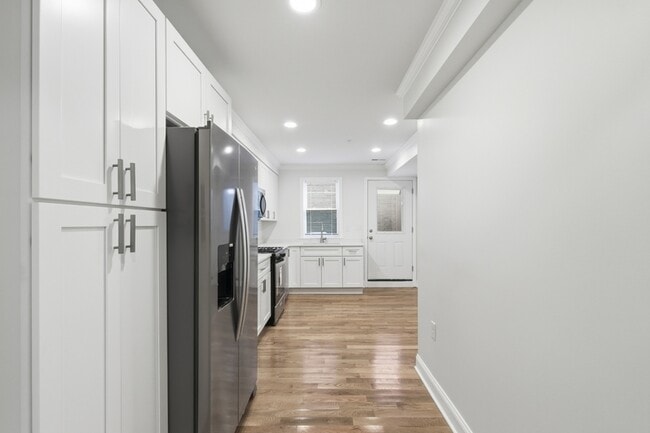 Photo - 2206 Cambridge St