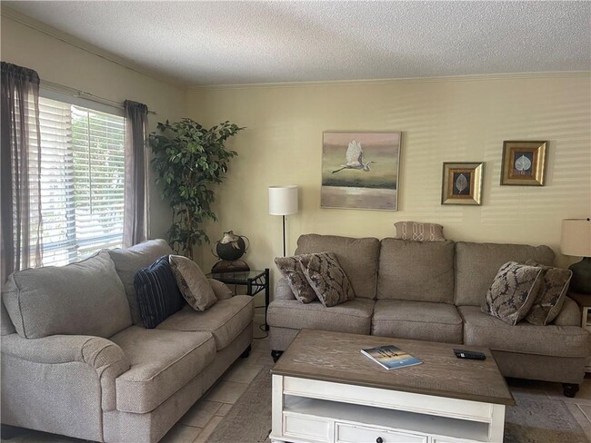 Photo - 800 Mallery St Unit 61