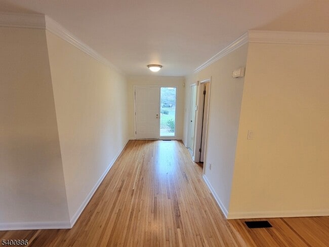 Photo - 42 Windmill Dr