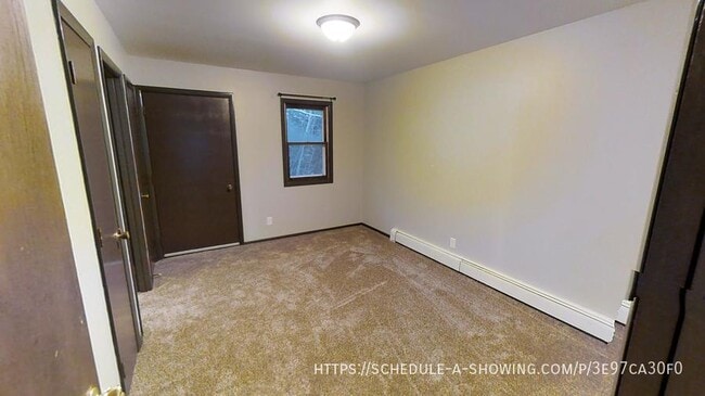 Photo - 701 Grove St