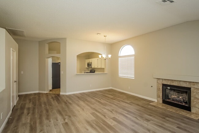 Photo - 3401 W Red Coach Ave