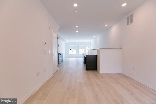 Photo - 1248 LeCount St Unit A