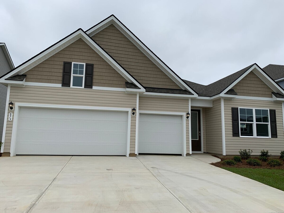 4-Bedroom, 3-Bath home - 4-Bedroom, 3-Bath home