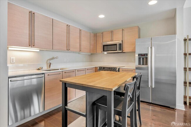 Photo - 1160 Mission St Condo